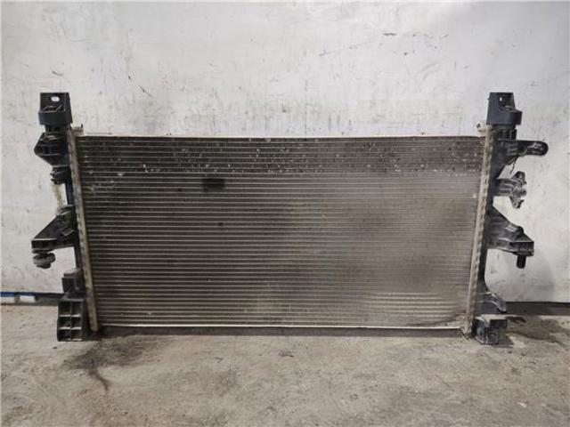 Radiador de esfriamento de motor 1391496080 PEUGEOT
