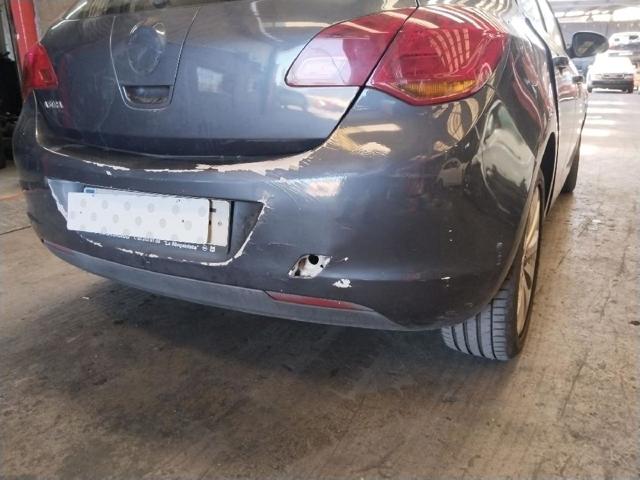 Pára-choque traseiro 1404279 OPEL