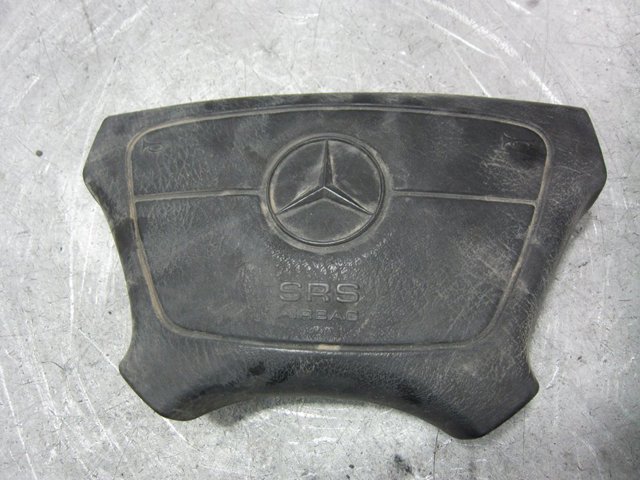 1404600068 Mercedes