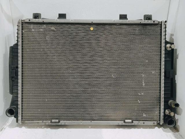 Radiador de esfriamento de motor 1405001403 MERCEDES