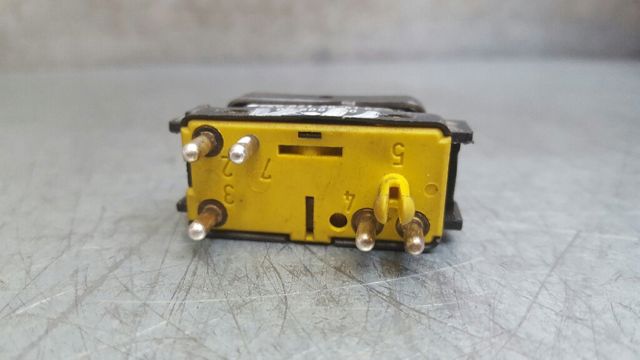 Botão de ativação de motor de acionamento de vidro de consola central 1408212851 MERCEDES