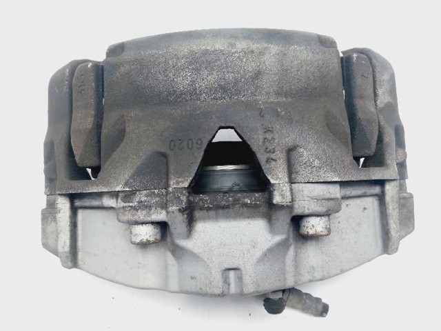 Suporte do freio dianteiro direito 1435001 FORD