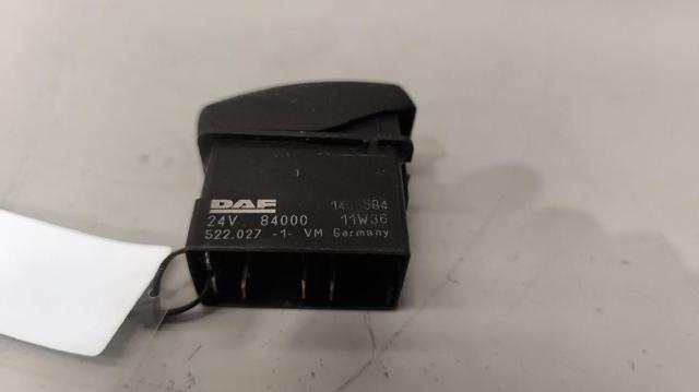 1435594 DAF