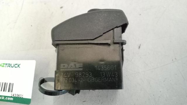 1435601 DAF