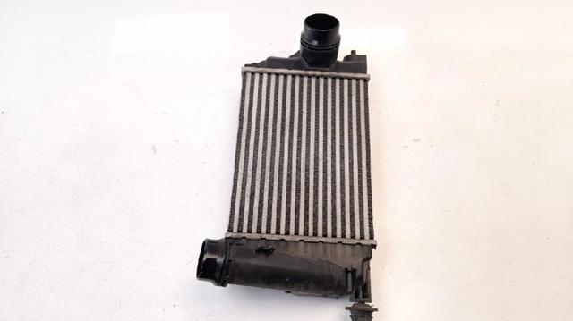 Radiador de intercooler 14461BD71B NISSAN