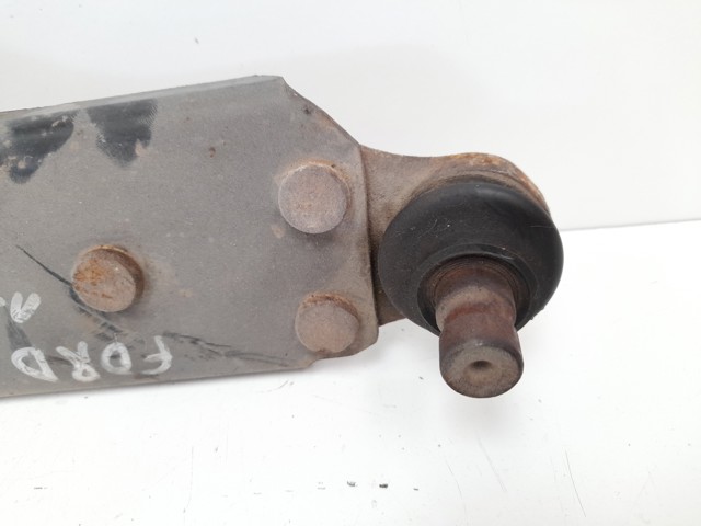 Braço oscilante inferior direito de suspensão dianteira 1448621 FORD