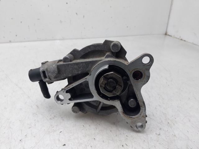146502570R Renault (RVI)