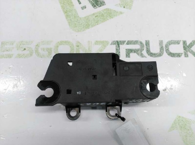 Maçaneta interna esquerda da porta dianteira 1470113 FORD