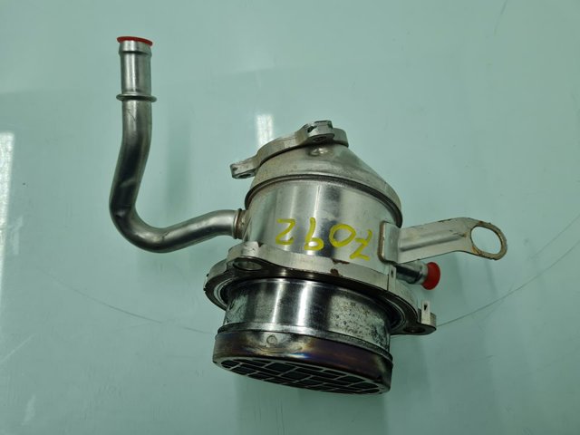 Radiador do sistema EGR de recirculação dos gases de escape 147359823R MERCEDES