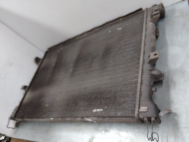 Radiador de esfriamento de motor 1474401080 PEUGEOT