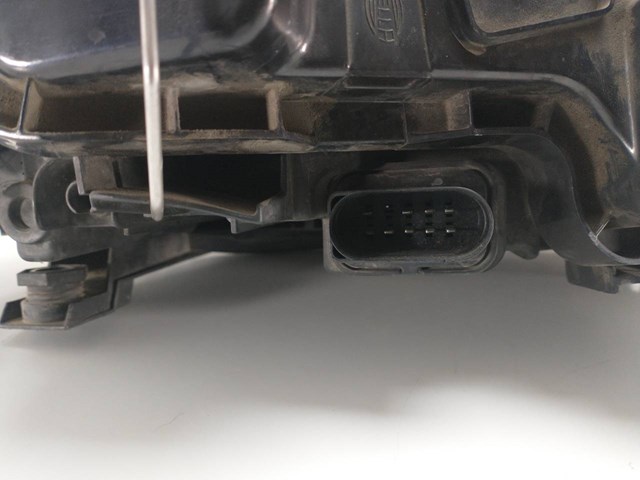 Luz esquerda 14846700 VAG