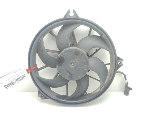 Ventilador elétrico de esfriamento montado (motor + roda de aletas) direito 1494742080 PEUGEOT