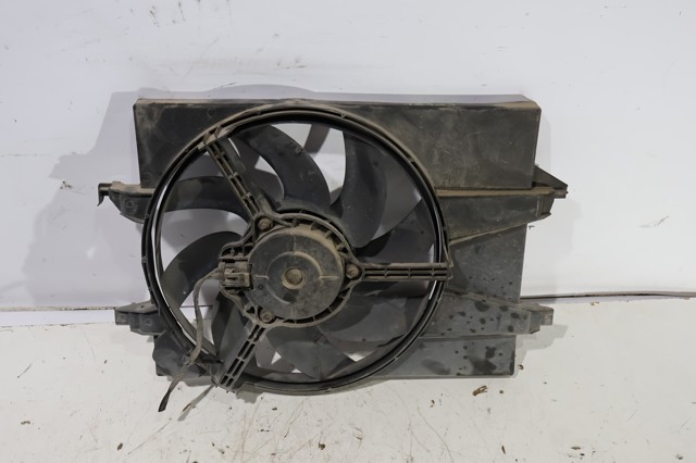 Difusor do radiador de esfriamento, montado com motor e roda de aletas 1495687 FORD