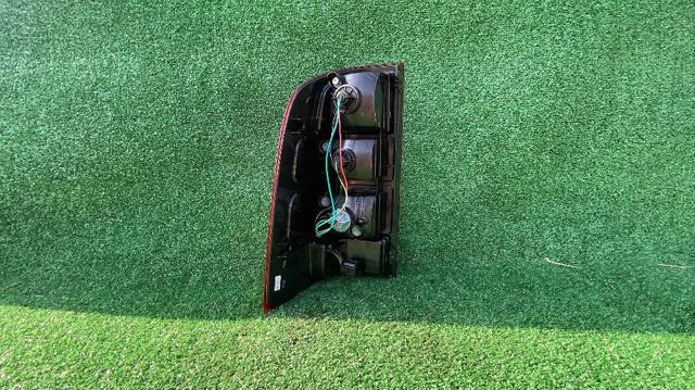 Lanterna traseira direita 1497684 FORD