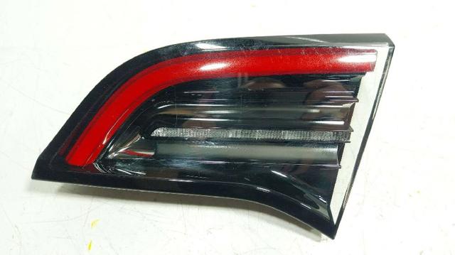 150208900B Tesla