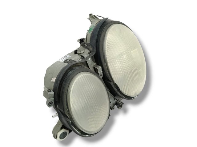 Luz esquerda 15060700LI MERCEDES