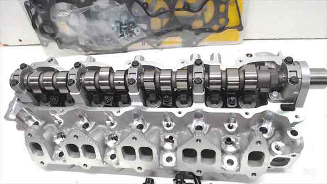 Cabeça de motor (CBC) 1509621 FORD