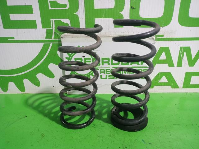 Mola traseira 1509835 FORD
