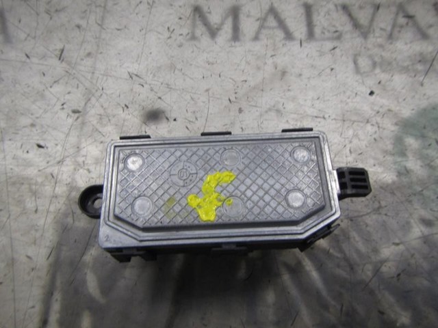 1512406 Ford