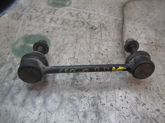 Montante de estabilizador dianteiro 15231140 GM
