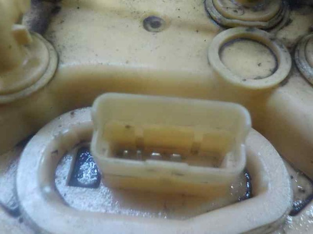 Sensor do nível de combustível no tanque 1525KZ PEUGEOT