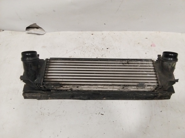 Radiador de intercooler 15272311 BMW