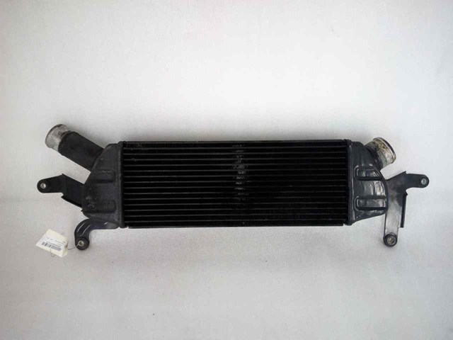 Radiador de intercooler 1530A061 PEUGEOT