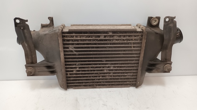 Radiador de intercooler 1530A093 MITSUBISHI