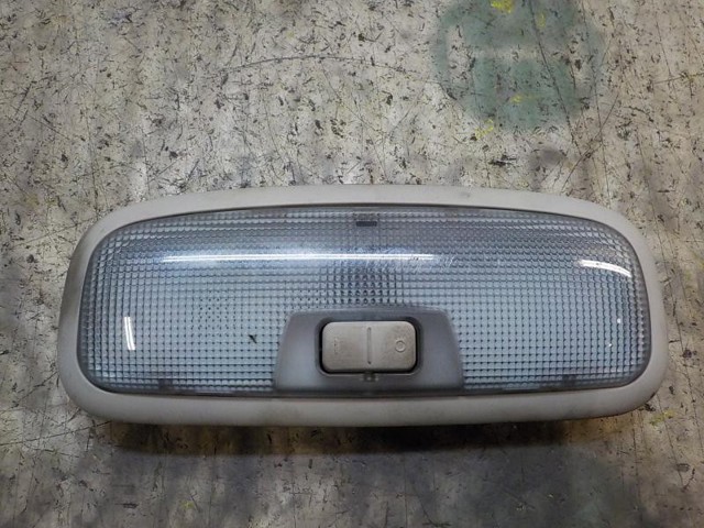 Quebra-luz traseiro de iluminação de salão (de cabina) 1531183 FORD