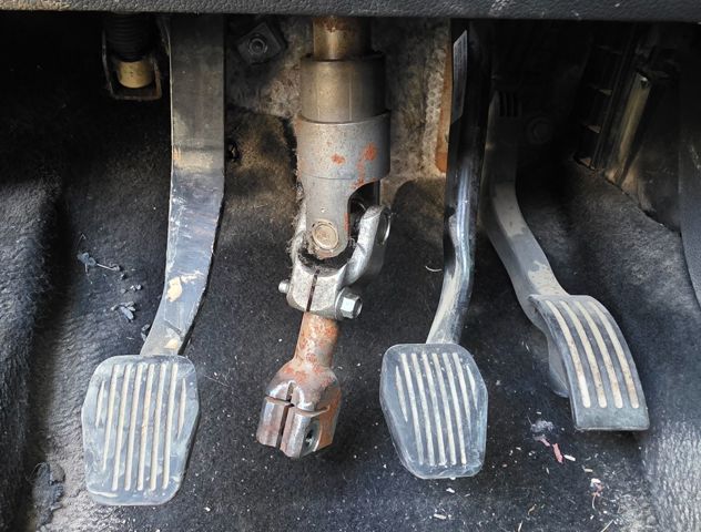 1544415 Ford