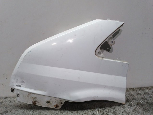 Pára-lama dianteiro esquerdo 1561051 FORD