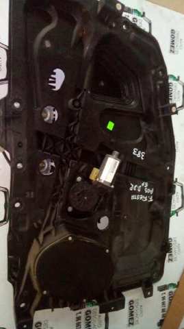 Mecanismo de acionamento de vidro da porta dianteira direita 1567722 FORD