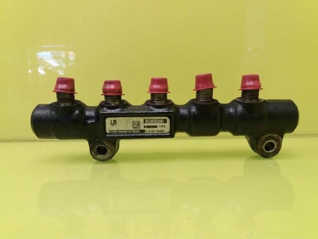 Distribuidor de combustível (rampa) 1570G2 PEUGEOT