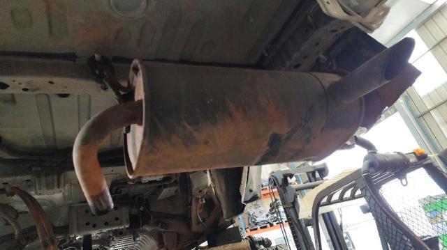 Silenciador, parte traseira 1571B667 MITSUBISHI