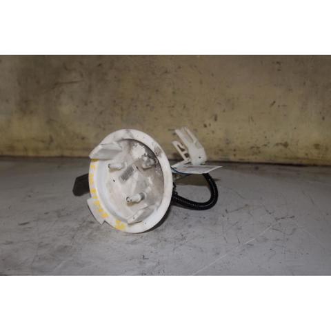 Sensor esquerdo do nível de combustível no tanque 1582881014 MERCEDES
