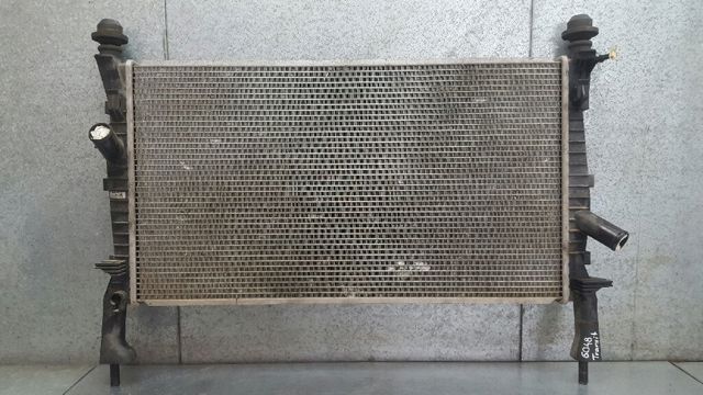 Radiador de esfriamento de motor 1595061 FORD