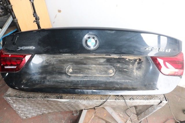 1597025 BMW