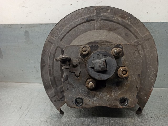 Cubo traseiro para Opel Vectra 31