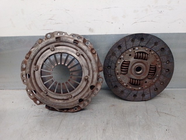 Kit de embraiagem (3 peças) 1606209 OPEL