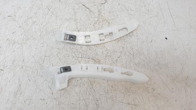 Kit de suportes/ fixações do para-choque traseiro 1607255680 PEUGEOT