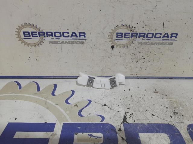 Kit de suportes/ fixações do para-choque dianteiro 1607398380 PEUGEOT