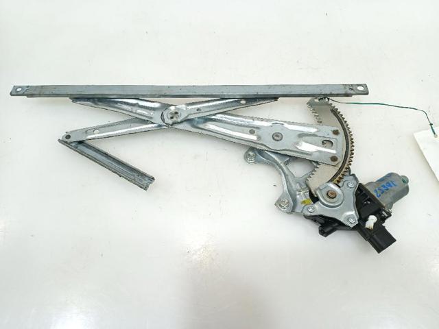 Mecanismo de acionamento de vidro da porta dianteira direita 1607715080 PEUGEOT