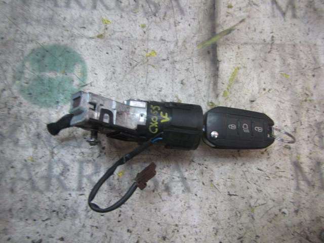 1608682880 Peugeot/Citroen