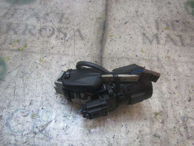 1608682880 Peugeot/Citroen