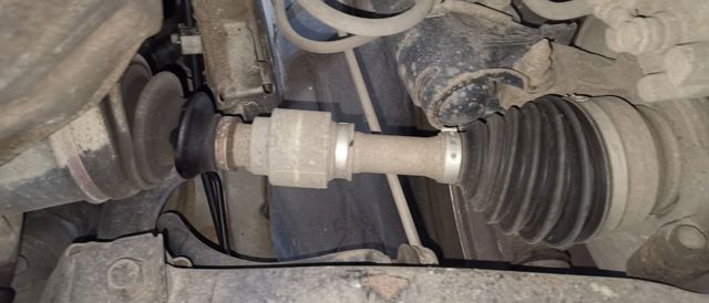 Semieixo (acionador) dianteiro esquerdo 1609899280 PEUGEOT