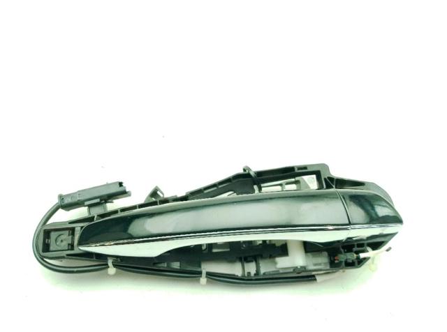 Suporte de maçaneta externa da porta dianteira esquerda 1611145580 PEUGEOT