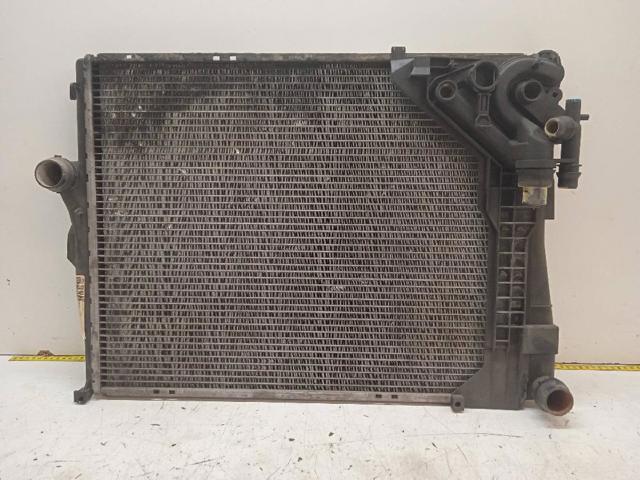 Radiador de esfriamento de motor 1613090 BMW