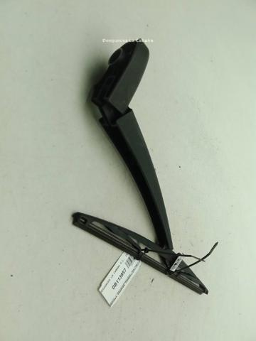 Braço de limpa-pára-brisas de vidro traseiro 1614257180 PEUGEOT