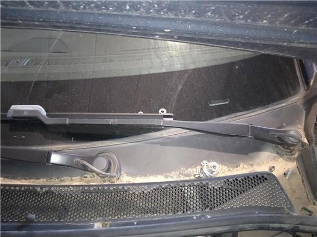 Braço de limpa-pára-brisas do pára-brisas 1617039980 PEUGEOT
