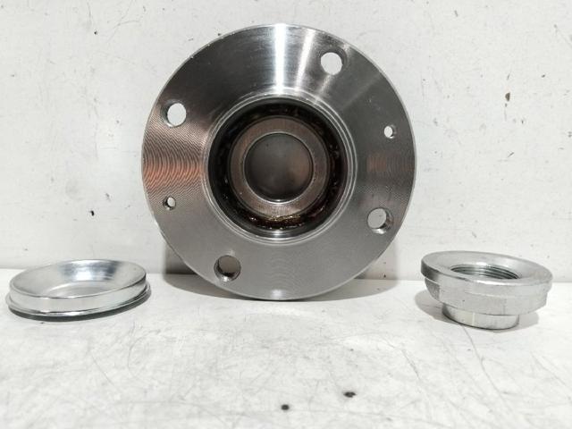 Cubo traseiro 1623943380 PEUGEOT